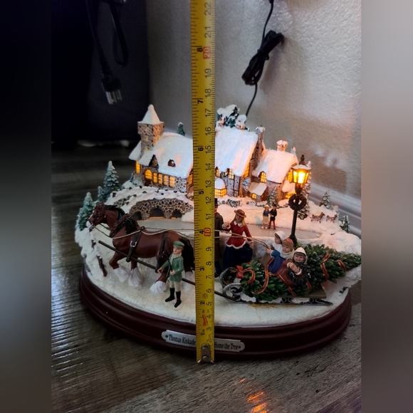 Thomas Kinkaid Bringing home the tree Bradford Collection - Picture 5 of 6